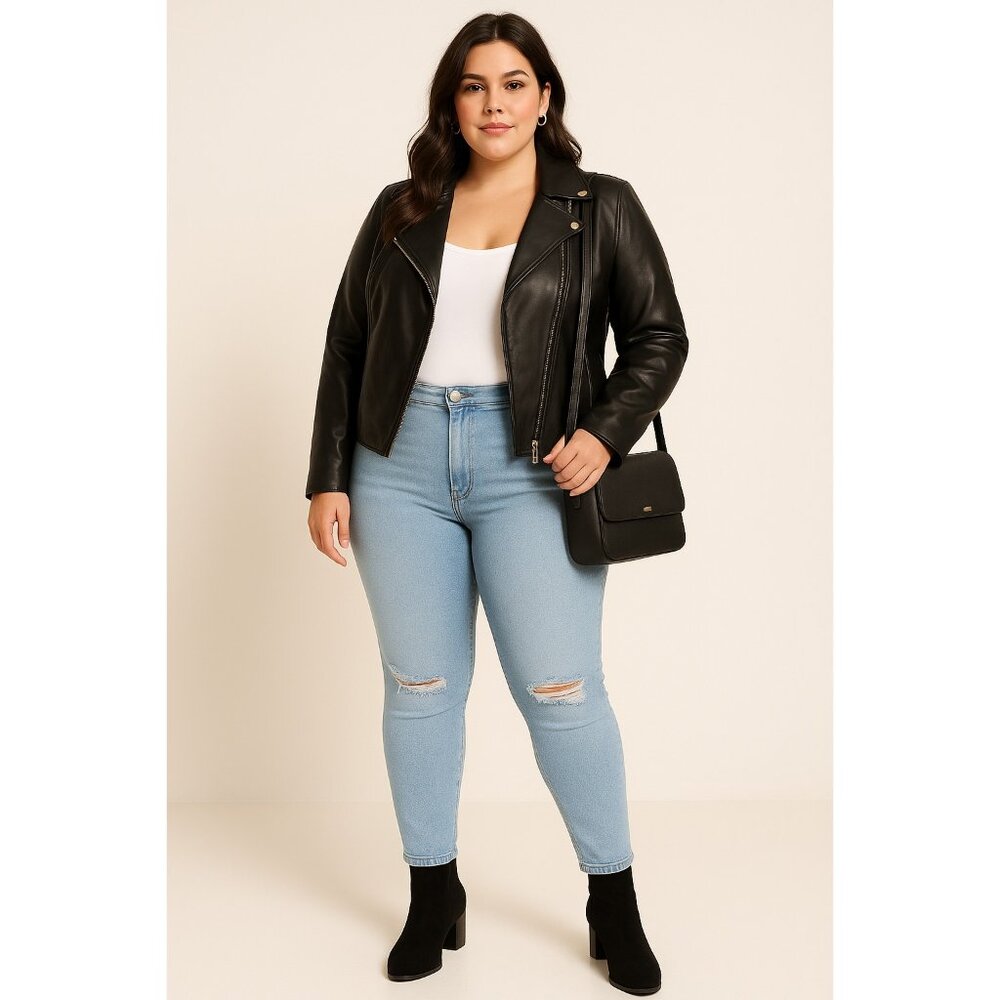 Wild Fable High Rise Jeans Womens Plus Size 28 Light Wash Distressed Straight